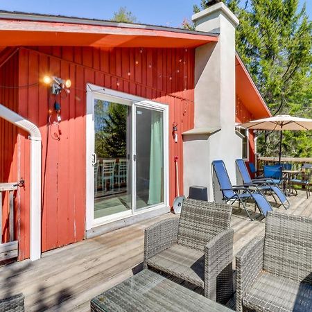 Lakefront Poconos Vacation Rental With Swim Dock! Long Pond Екстериор снимка