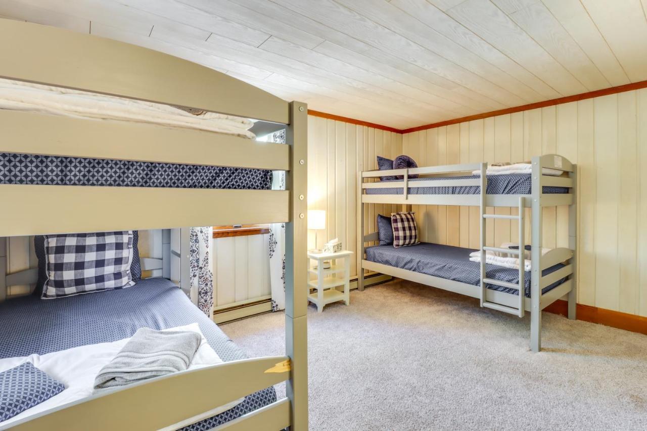 Lakefront Poconos Vacation Rental With Swim Dock! Long Pond Екстериор снимка