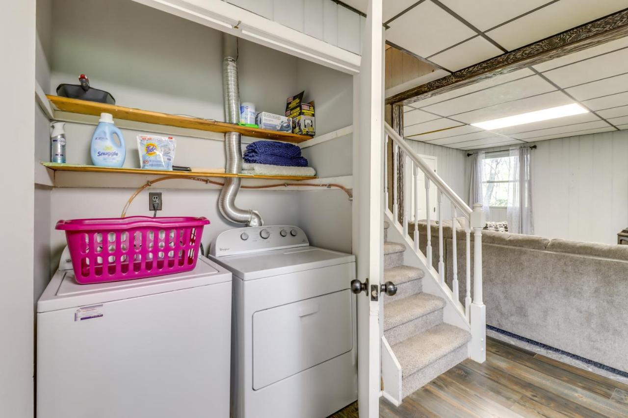 Lakefront Poconos Vacation Rental With Swim Dock! Long Pond Екстериор снимка